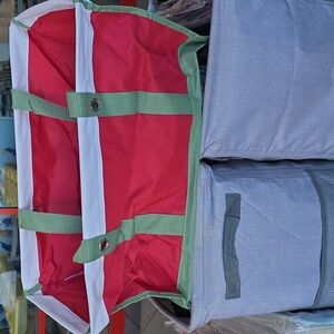 Thirty-One large utility Tote in Holiday Color Block